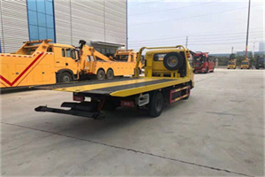 崇礼非事故拖车